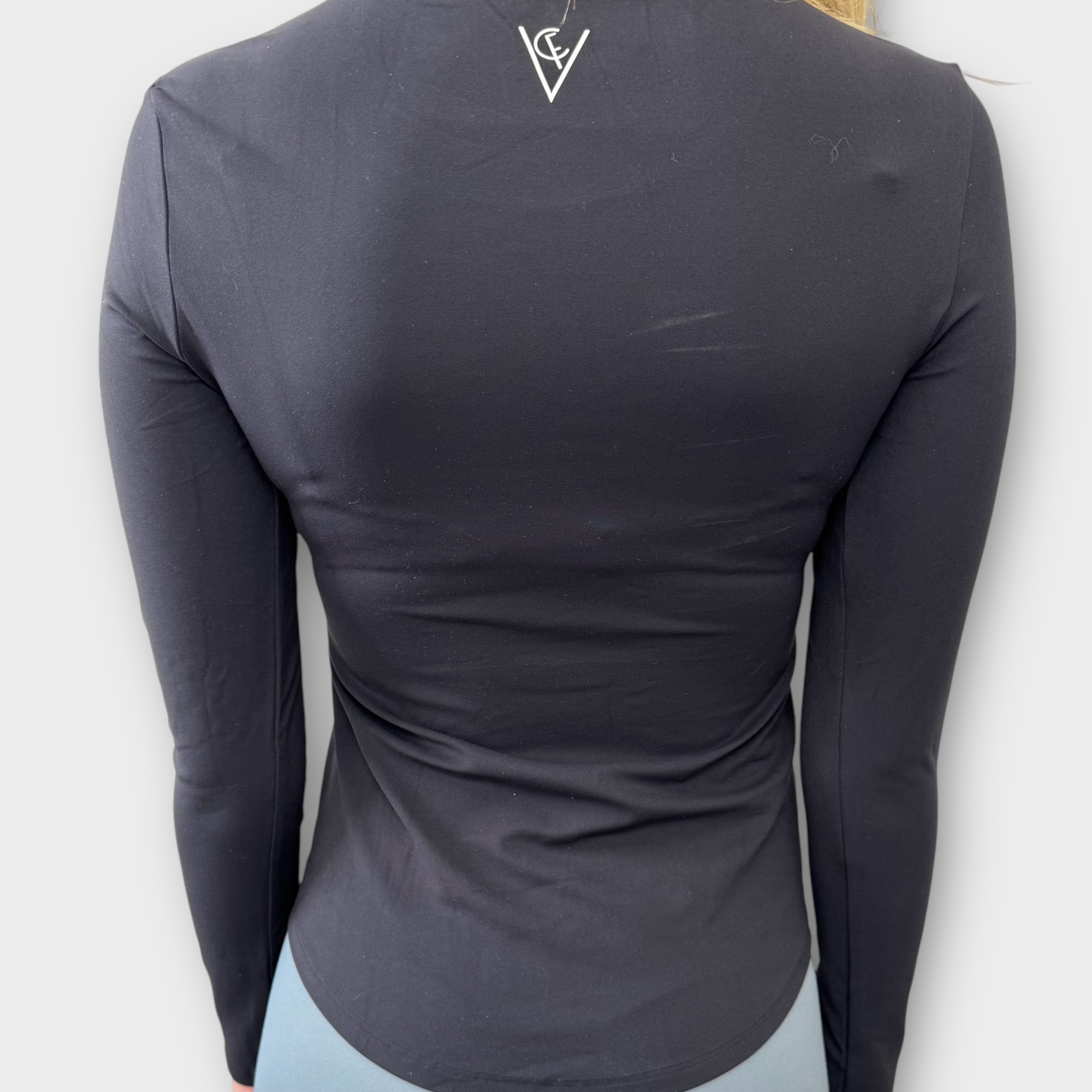 Black Long Sleeve fitness Gym cropped Activewear Top - ceiavonandfine